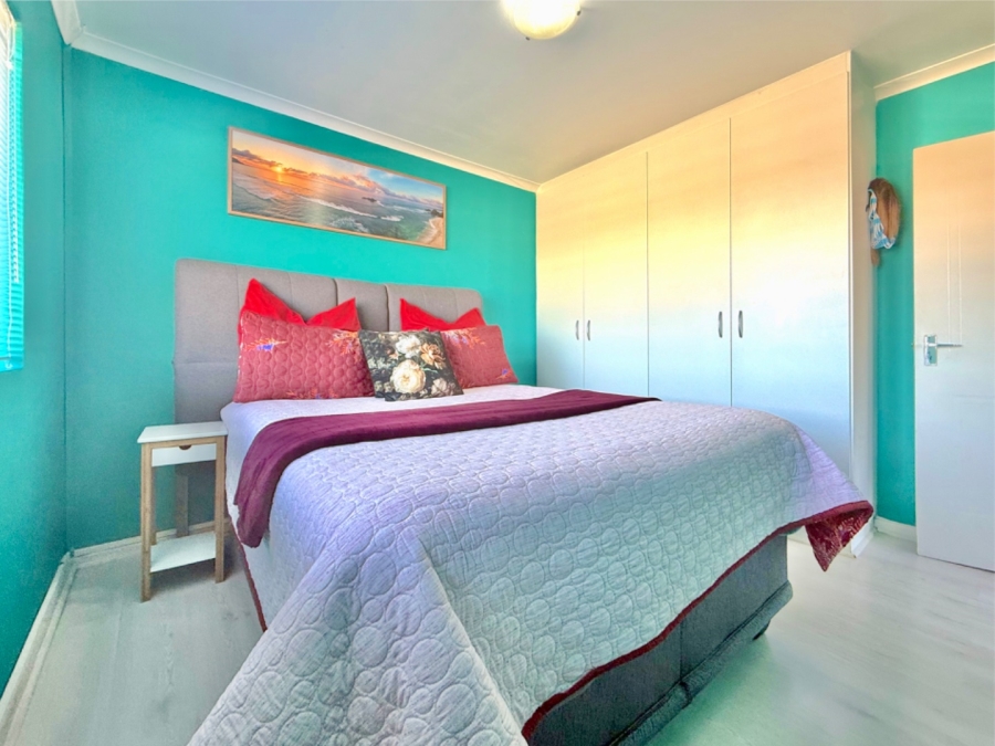 3 Bedroom Property for Sale in Kabega Park Eastern Cape